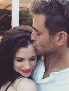 Jessica De Gouw and Oliver Jackson-Cohen