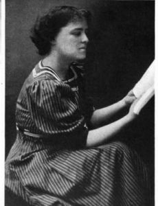 Alice MacGowan