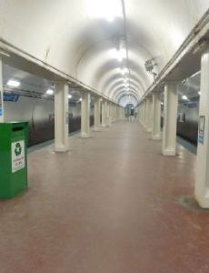 Monroe station (CTA Blue Line)