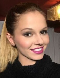 Lili Rose Boross
