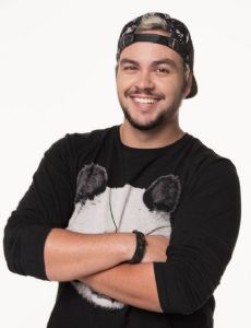 Luccas Neto