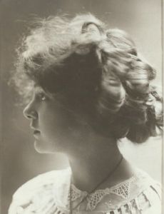 Anna Murdock