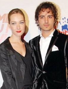 Nicolas Vaporidis and Cristiana Capotondi