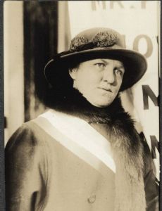 Elsie Hill