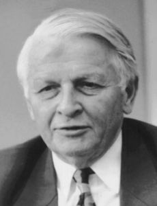 Volker Oppitz (scientist)