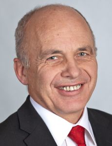 Ueli Maurer