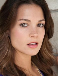 Tiffany Brouwer