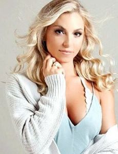Lizzy Musi