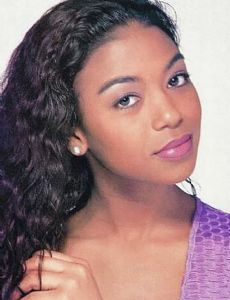 Ananda Lewis and Ray J