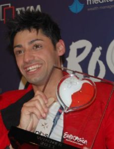 Glen Vella