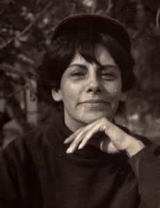 Gladys Castelvecchi