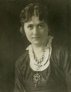 Ruby Lindsay