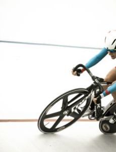 Laura Brown (cyclist)