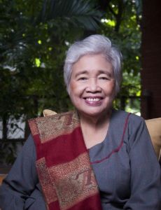 Leonor Briones