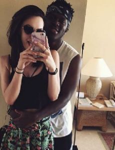 Ksi and Lois Sharpie