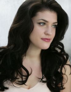 Shelley Jackson (Singer)