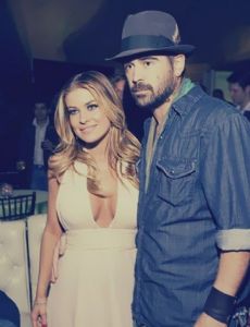 Carmen Electra and Colin Farrell