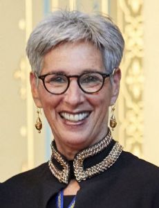 Linda Dessau