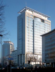 Evonik Industries
