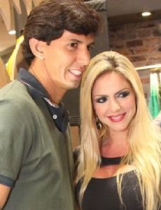 Bruna Canuto and Victor Ramos Ferreira