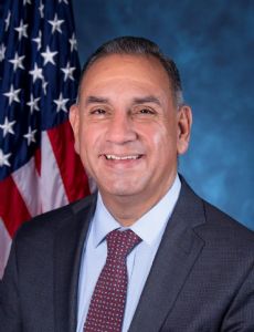 Gil Cisneros