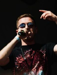 Oxxxymiron