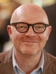 Andrew Cowan (writer)