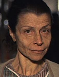Lola Gaos