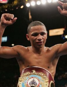 Iván Calderón (boxer)