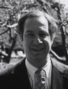 Murray Weidenbaum