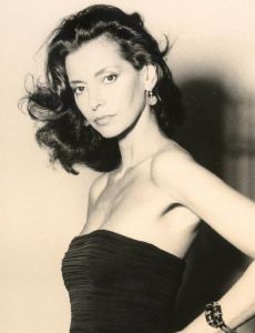 Lucia Curia
