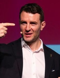 Aidan McCullen