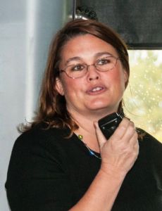 Sara Gelser