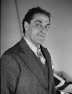Albert Mayer (planner)