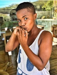 Zolani Mahola