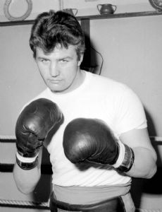 Johnny Prescott (boxer)
