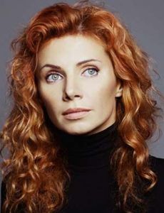Lora Reznikova