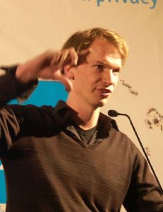 Aram Bartholl