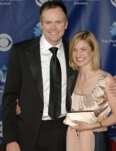 Sarah Williams and Joel McHale