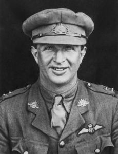 Elwyn King