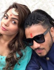Raftaar and Komal Vohra