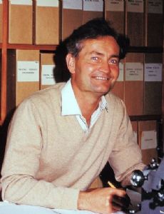 Geoffrey Fryer