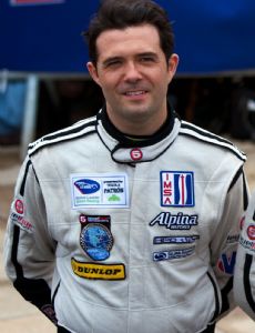 Luis Díaz (racing driver)