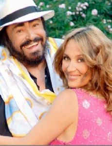 Luciano Pavarotti and Nicoletta Mantovani