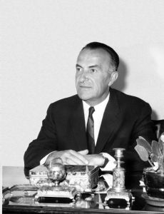 Vladimir Popović (diplomat)