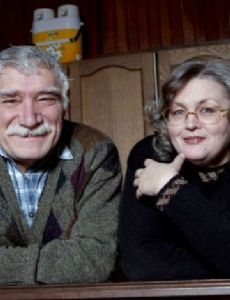 Armen Dzhigarkhanyan and Tatyana Vlasova