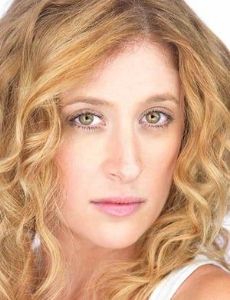 Caissie Levy