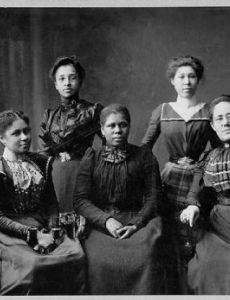 Woman's club movement