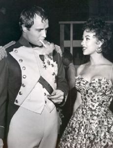 Marlon Brando and Rita Moreno
