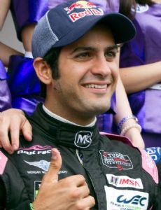 Gustavo Yacamán